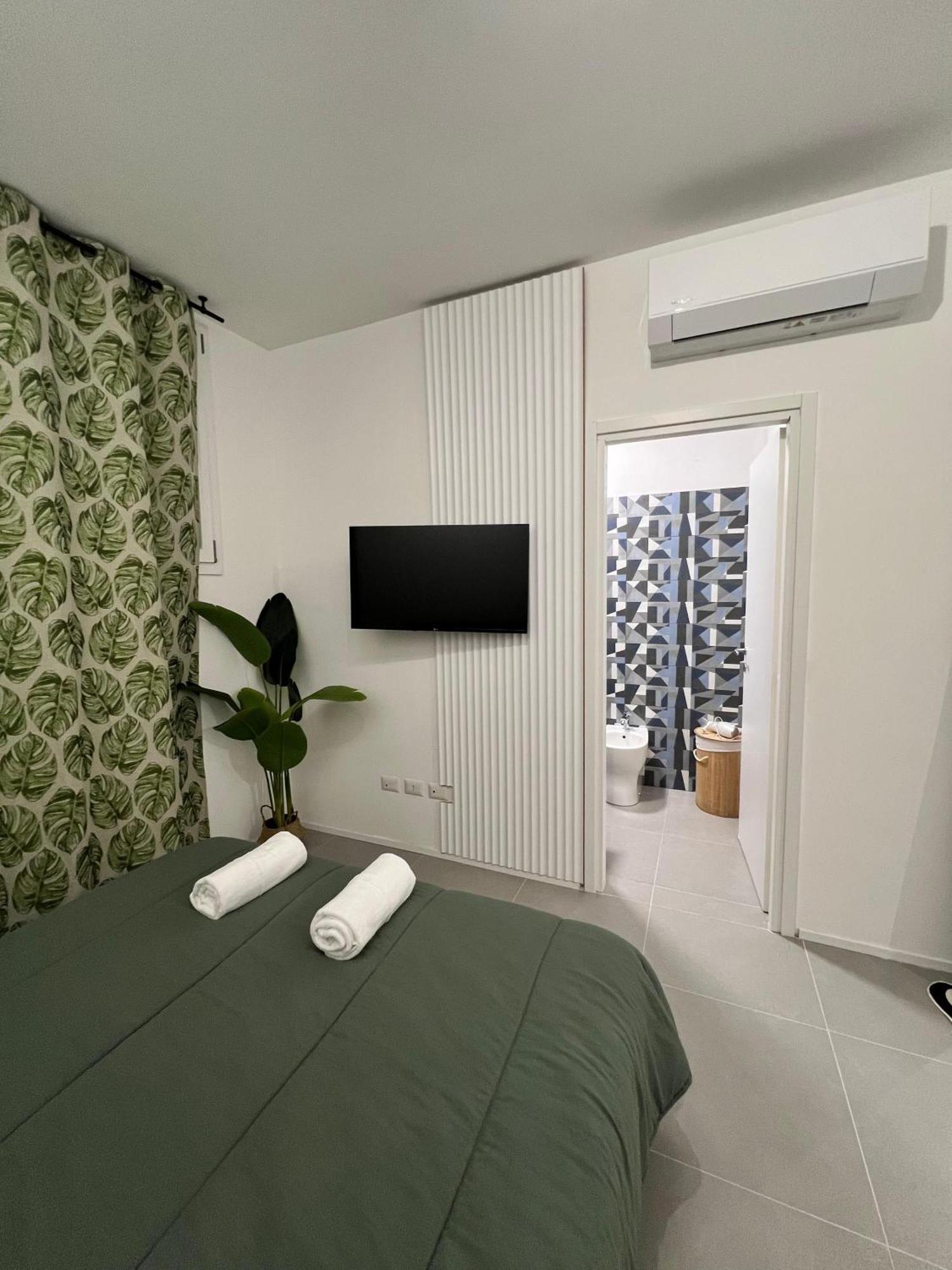 Guest house 12 *
